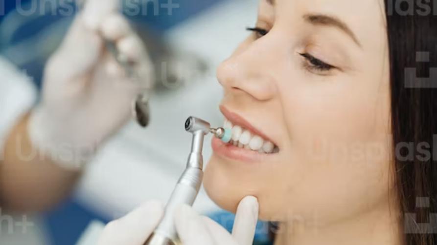 Турк дахь шүдний өнгөлгөөний процедур